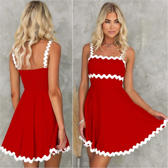 Contour Charm Square Neck Dress - Red - Picture 2 of 8